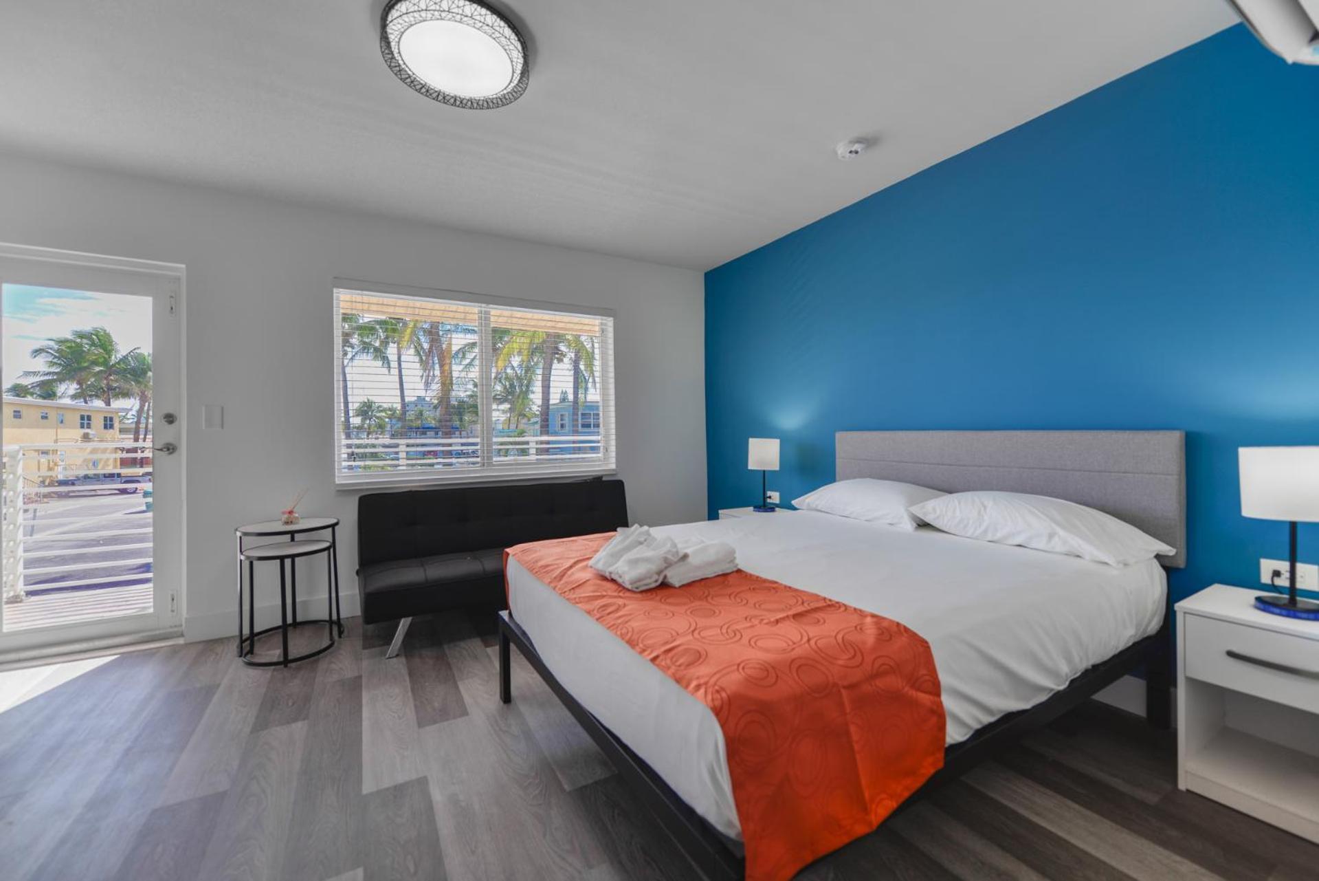 Amazing Balcony Studio At The Beach With Parking -M44 Голливуд Экстерьер фото